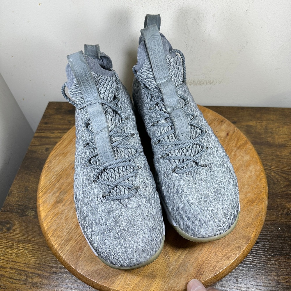 Nike Lebron 15 City Edition Men's Basketball Shoes Grey Size 12 897648-005 - Picture 5 of 8